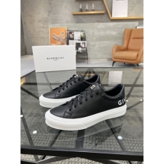 Givenchy Sneakers